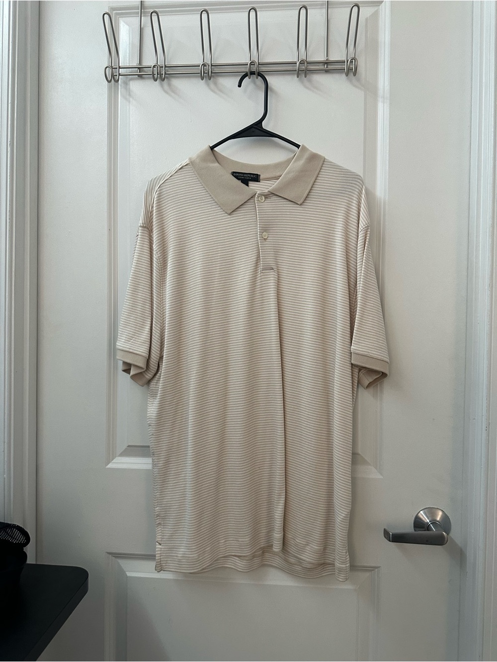 Banana Republic Men's Luxury Touch Light Beige Striped Polo - Picture 1 of 2